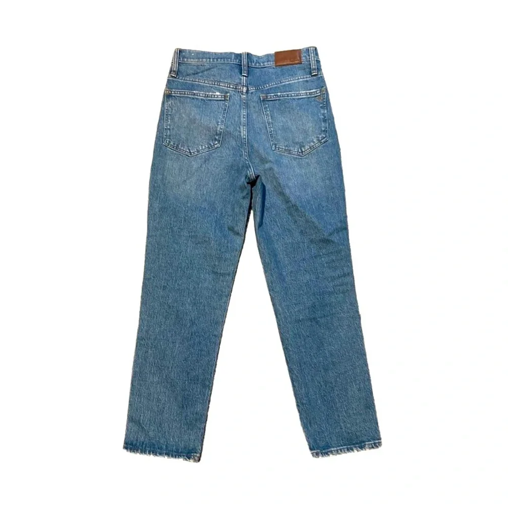 Madewell NWOT Classic Straight Jeans in Nearwood Wash - Picture 6 of 10